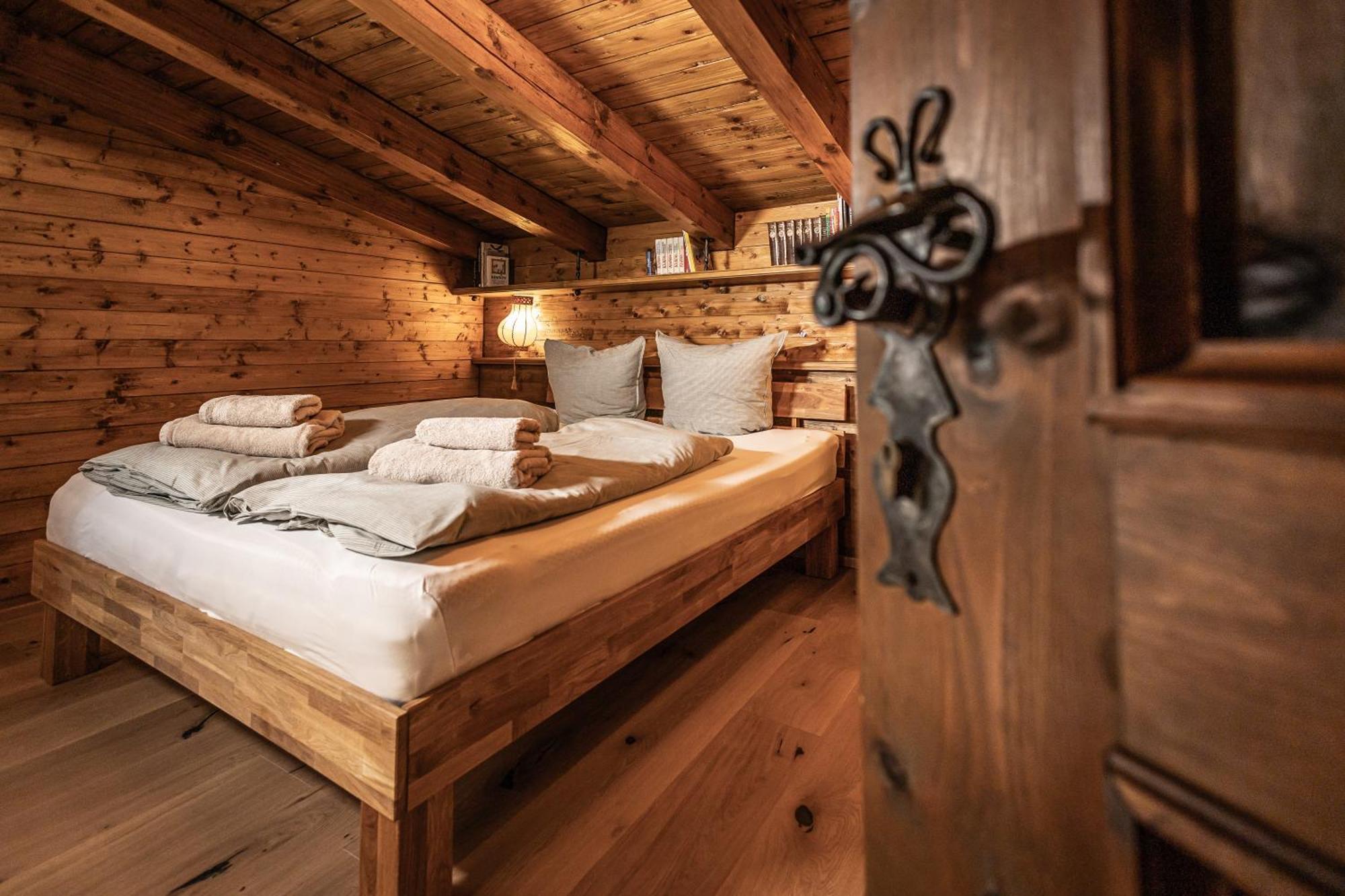 Alpin-Chalet In Alleinlage In Bad Ischl - Wald, Natur, Kamin & Sauna エクステリア 写真