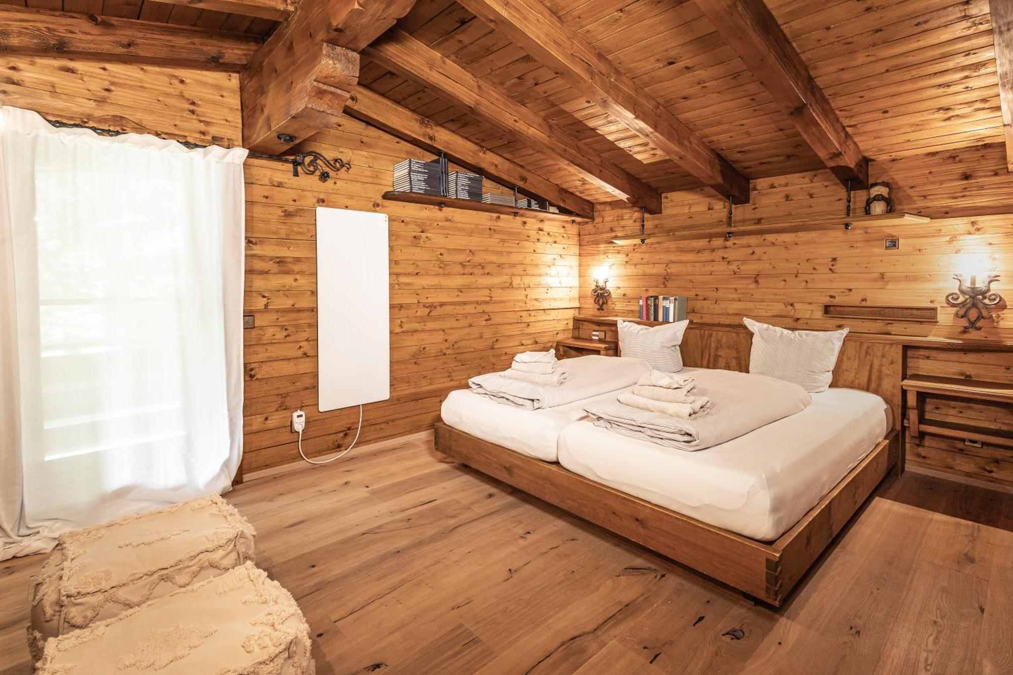 Alpin-Chalet In Alleinlage In Bad Ischl - Wald, Natur, Kamin & Sauna エクステリア 写真